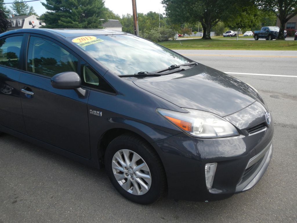 Photo 12 of this TOYOTA PRIUS PLUG-IN
