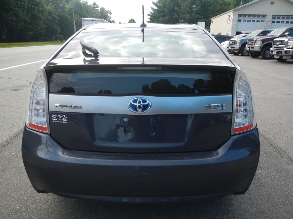 Photo 31 of this TOYOTA PRIUS PLUG-IN
