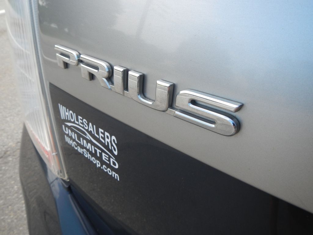 Photo 33 of this TOYOTA PRIUS PLUG-IN