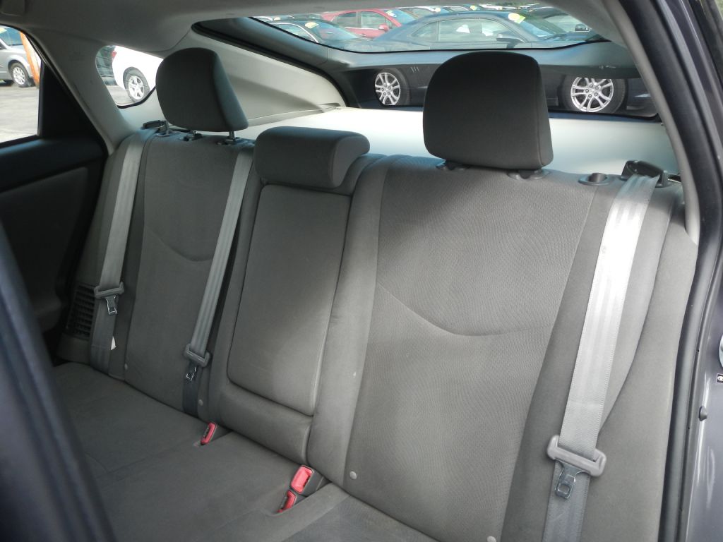 Photo 45 of this TOYOTA PRIUS PLUG-IN