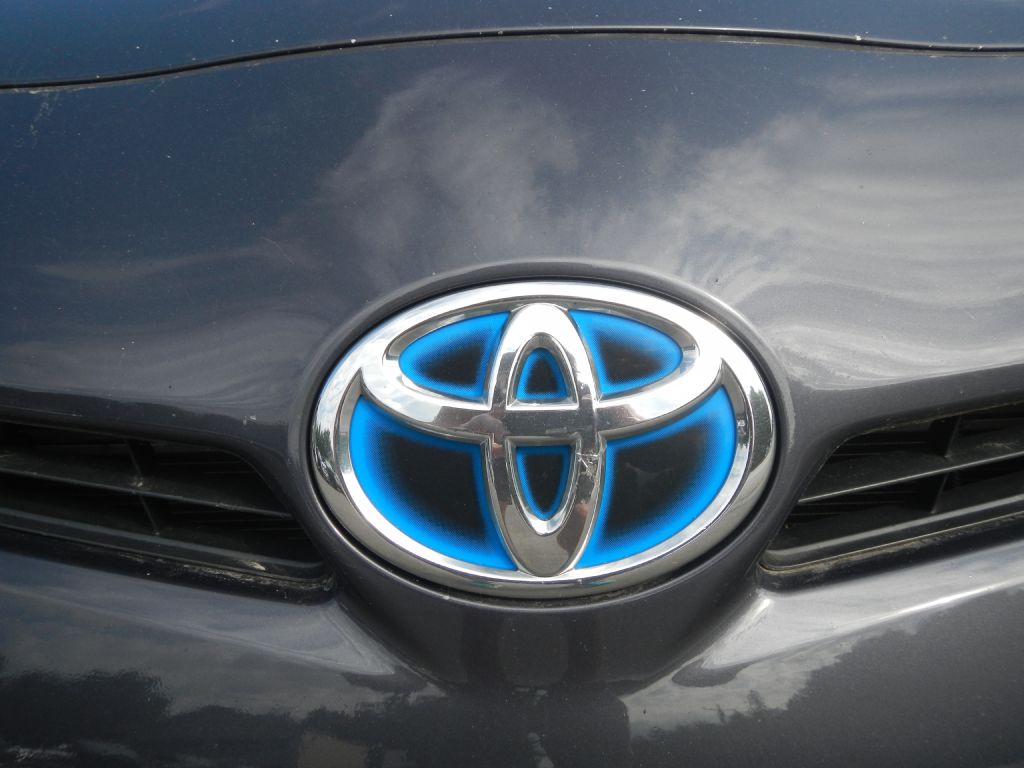 Photo 59 of this TOYOTA PRIUS PLUG-IN
