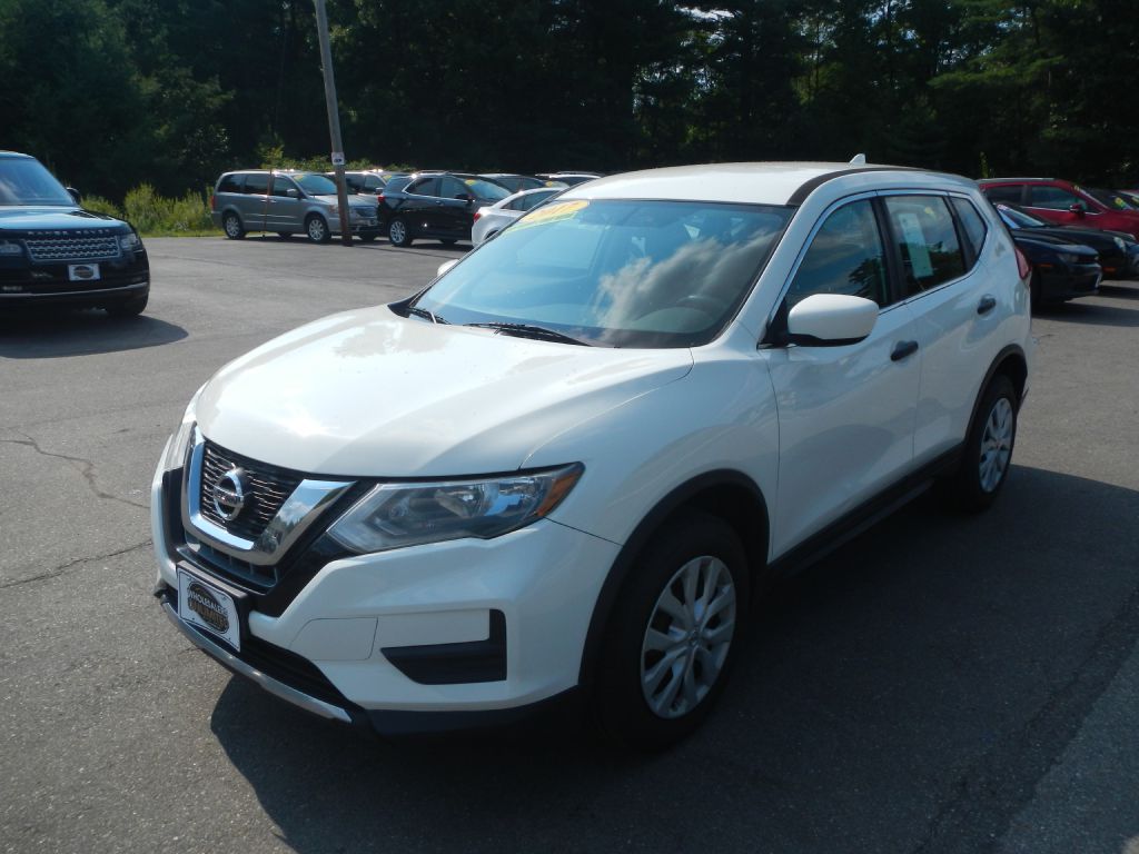 2017 NISSAN ROGUE