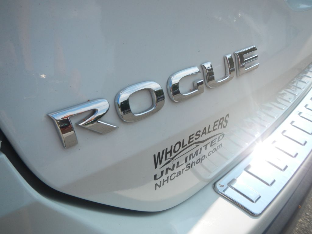 Photo 33 of this NISSAN ROGUE