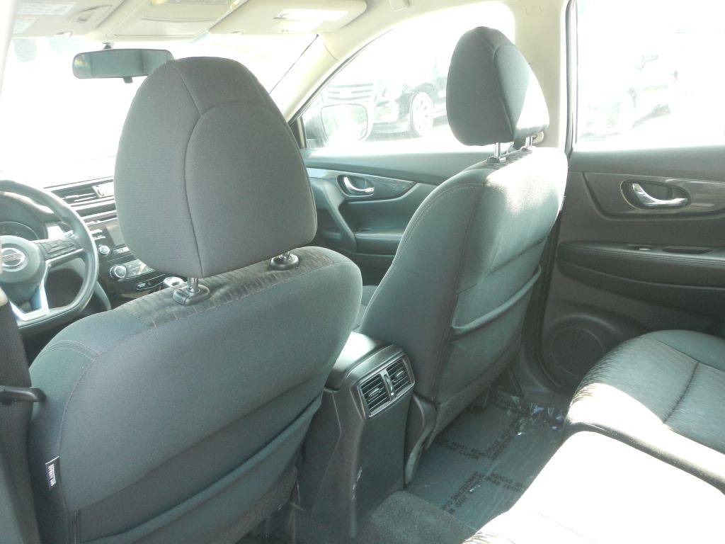Photo 46 of this NISSAN ROGUE