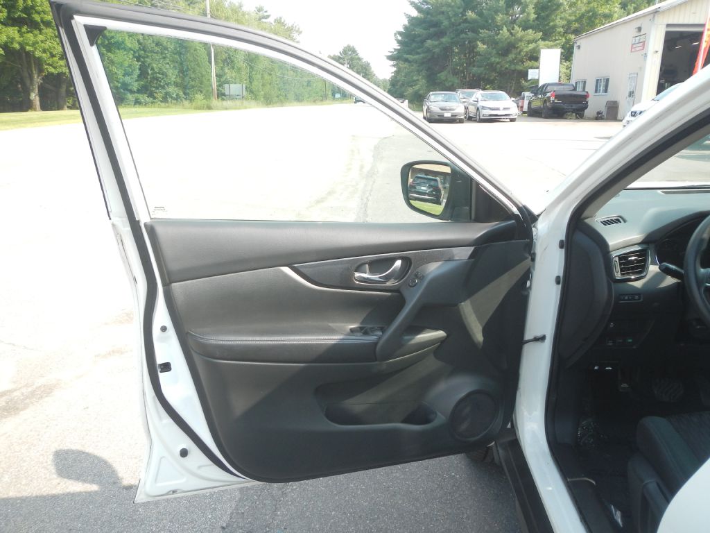 Photo 48 of this NISSAN ROGUE