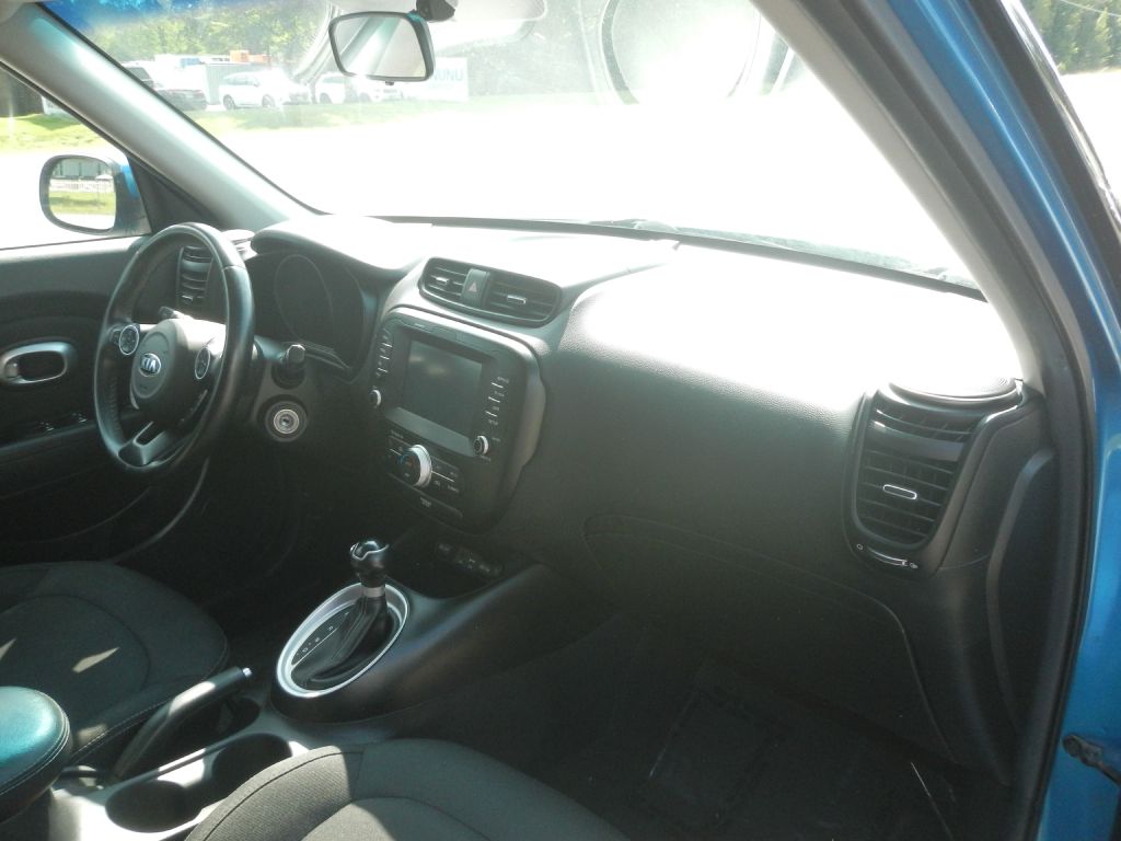 Photo 3 of this KIA SOUL