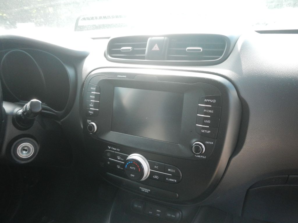 Photo 23 of this KIA SOUL
