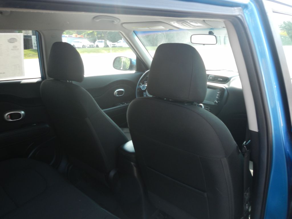 Photo 27 of this KIA SOUL