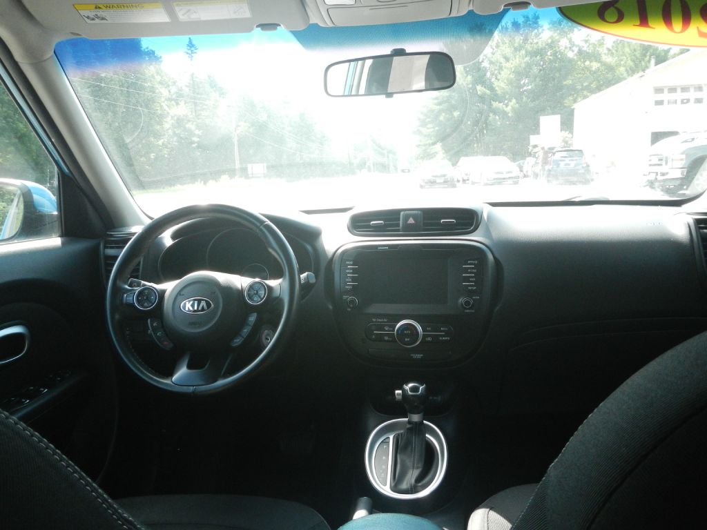Photo 28 of this KIA SOUL