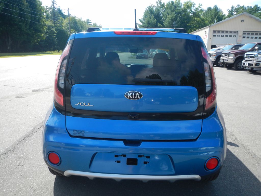 Photo 33 of this KIA SOUL