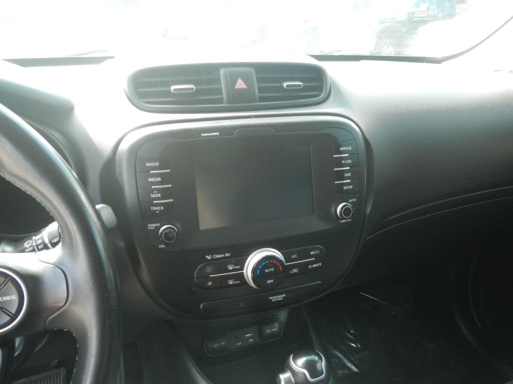 Photo 50 of this KIA SOUL