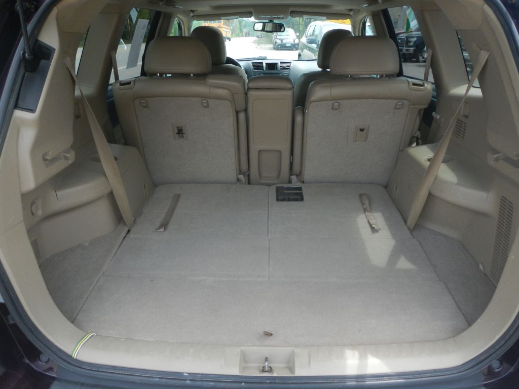 Photo 35 of this TOYOTA HIGHLANDER AWD