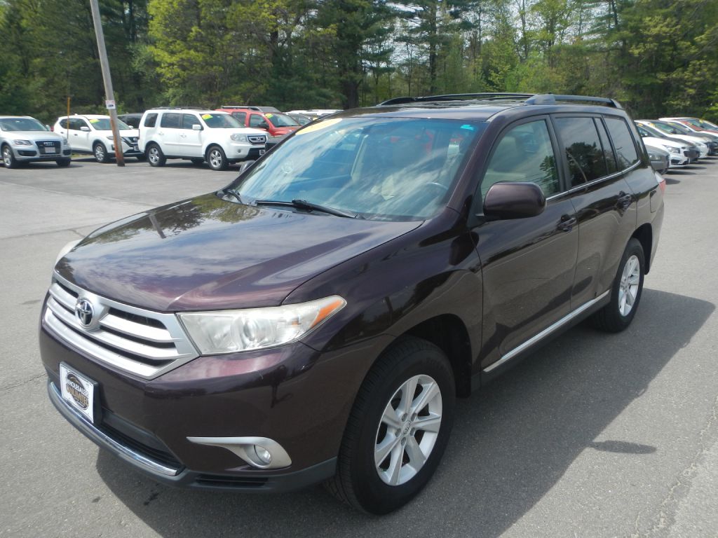 Photo 59 of this TOYOTA HIGHLANDER AWD