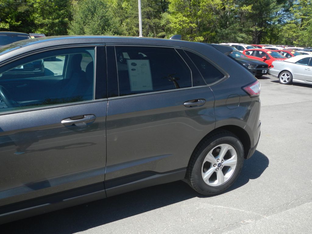 Photo 15 of this FORD EDGE AWD