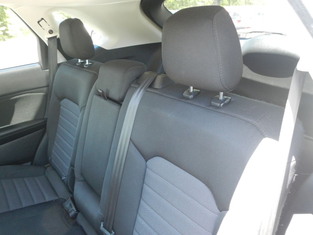 Photo 27 of this FORD EDGE AWD