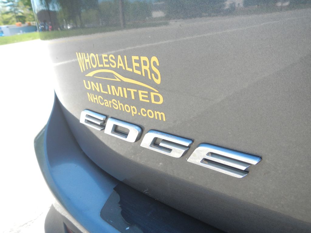 Photo 31 of this FORD EDGE AWD