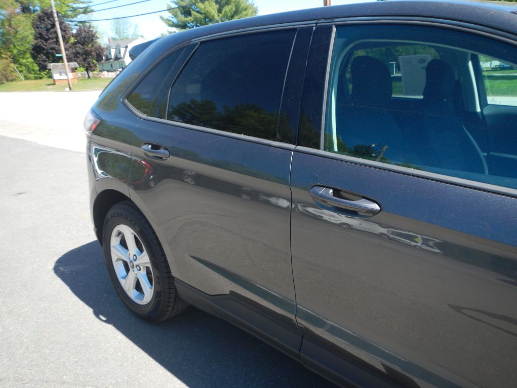 Photo 38 of this FORD EDGE AWD