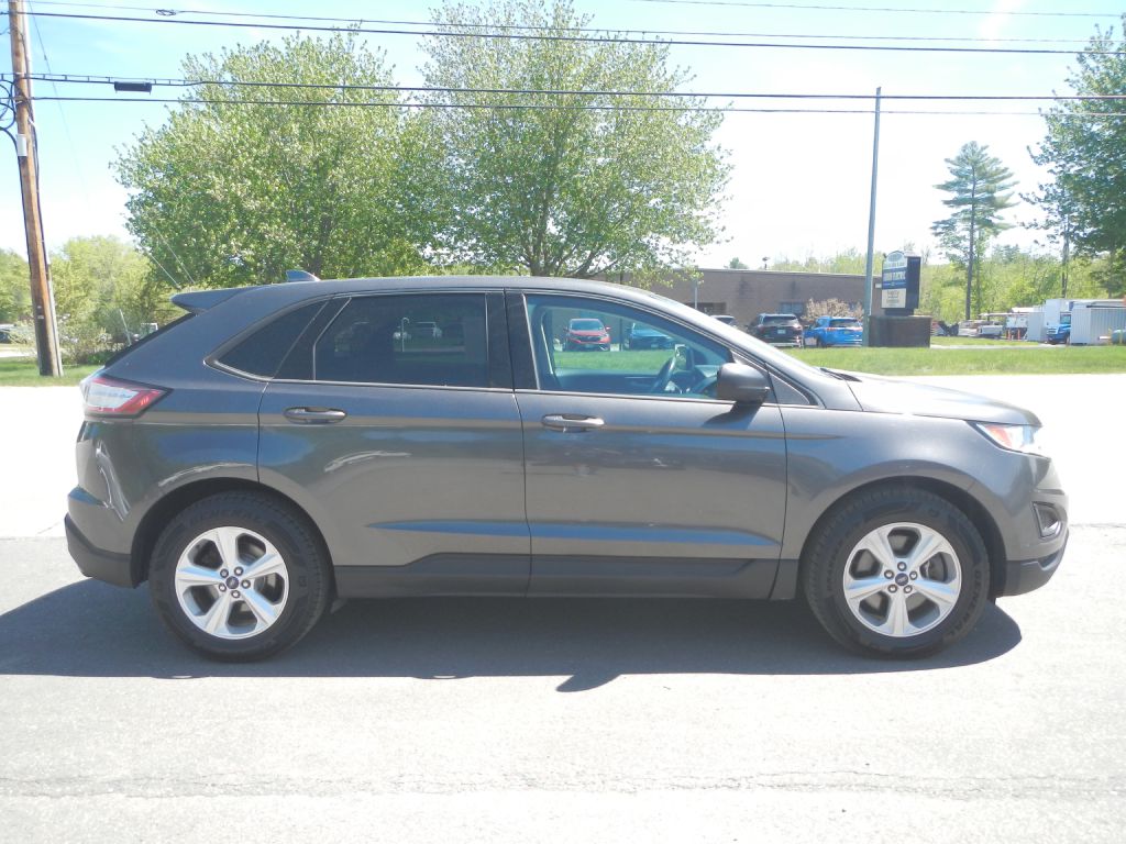 Photo 39 of this FORD EDGE AWD