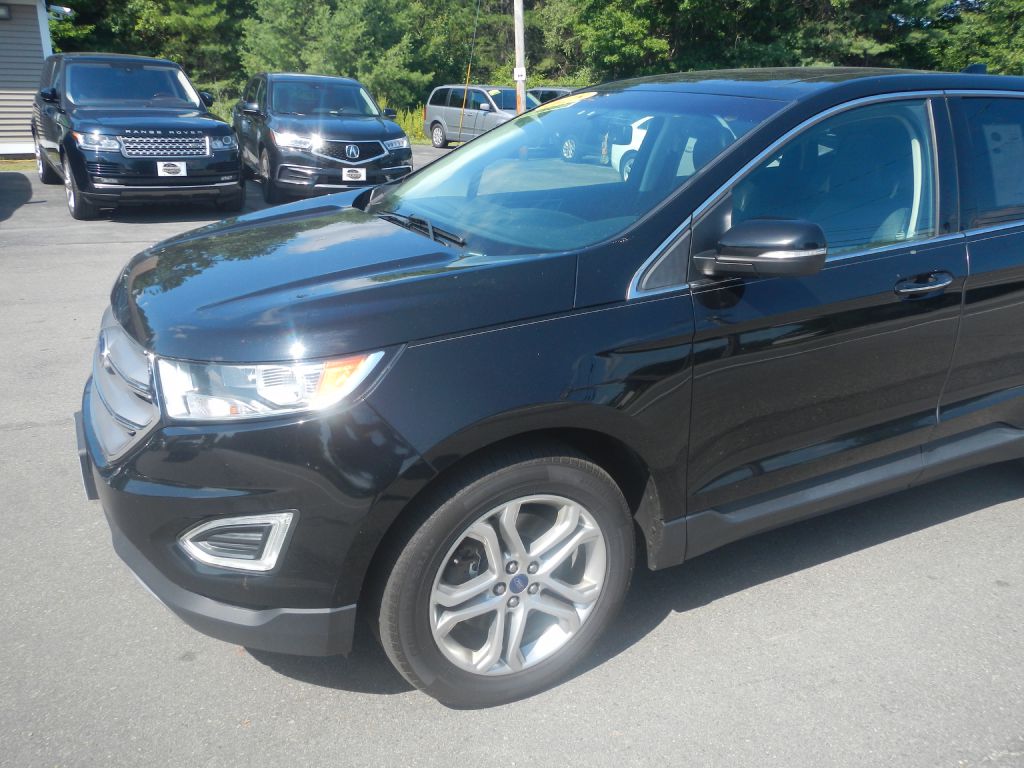 Photo 34 of this FORD EDGE AWD