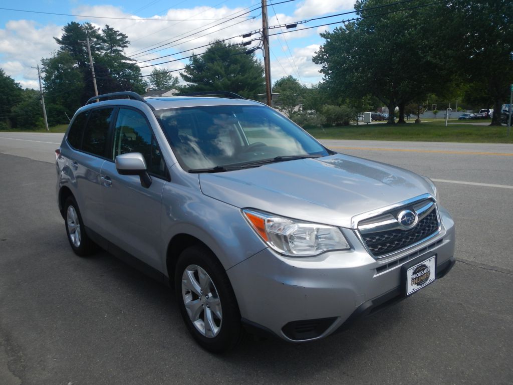 2015 SUBARU FORESTER AWD