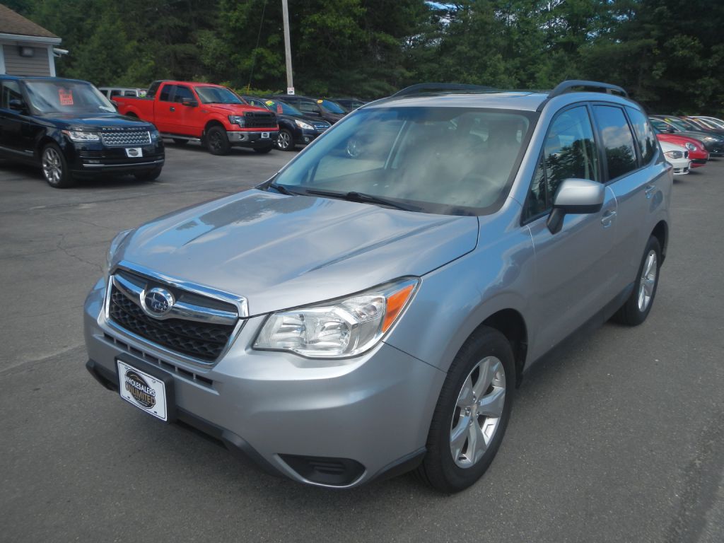 Photo 2 of this SUBARU FORESTER AWD