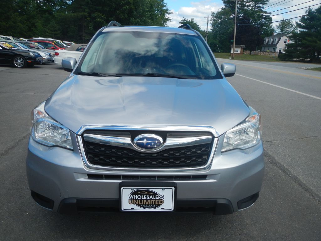 Photo 11 of this SUBARU FORESTER AWD