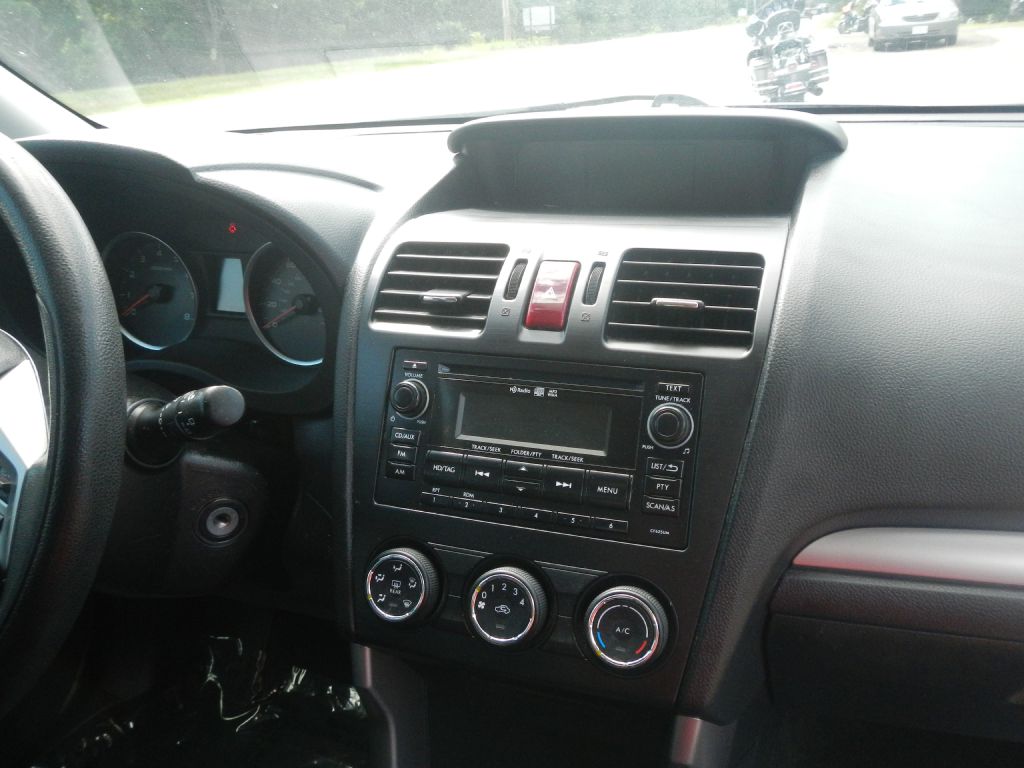 Photo 22 of this SUBARU FORESTER AWD