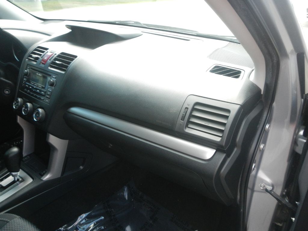 Photo 23 of this SUBARU FORESTER AWD