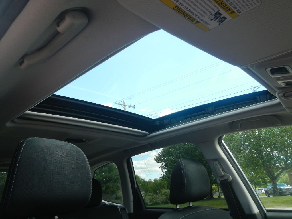 Photo 24 of this SUBARU FORESTER AWD