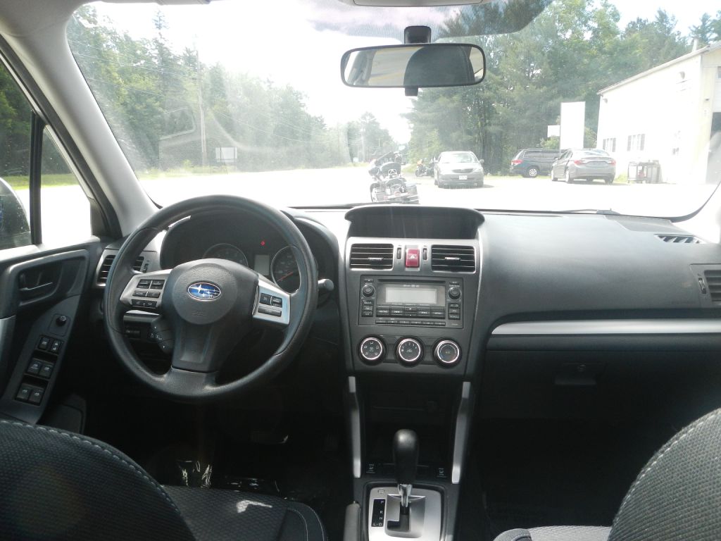Photo 28 of this SUBARU FORESTER AWD