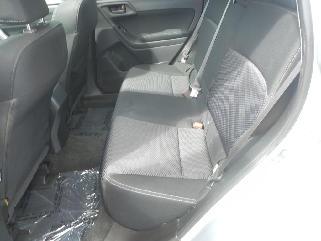 Photo 45 of this SUBARU FORESTER AWD