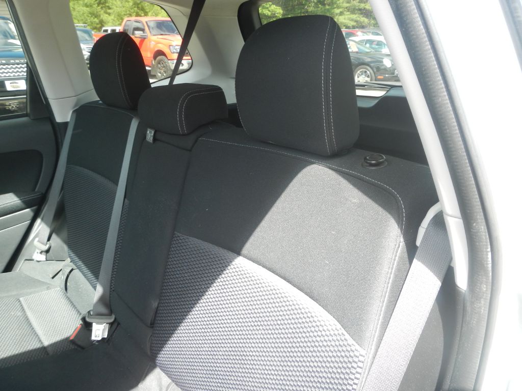 Photo 46 of this SUBARU FORESTER AWD