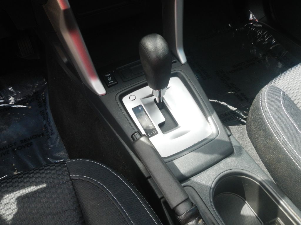 Photo 57 of this SUBARU FORESTER AWD