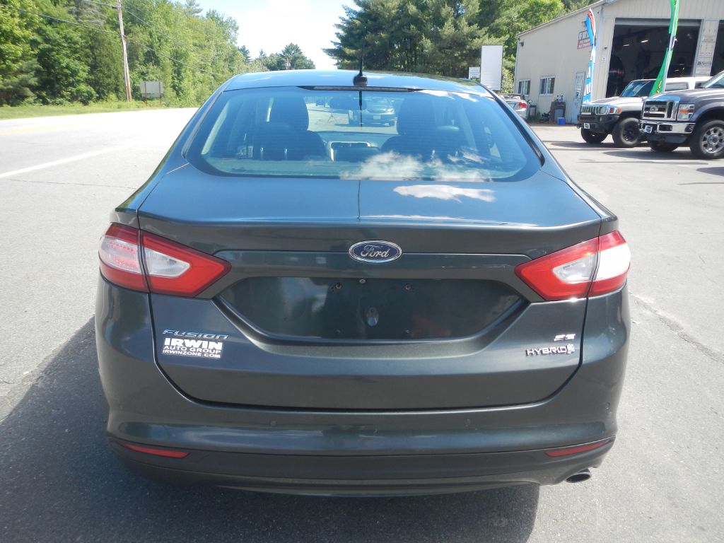 Photo 31 of this FORD FUSION