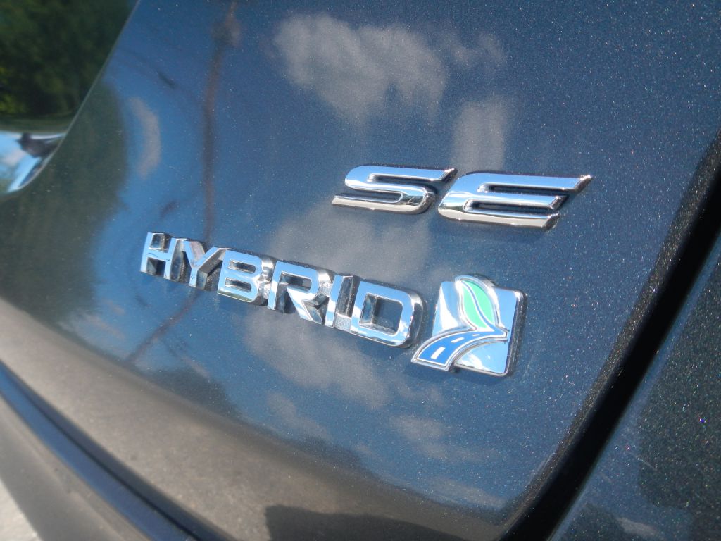 Photo 32 of this FORD FUSION
