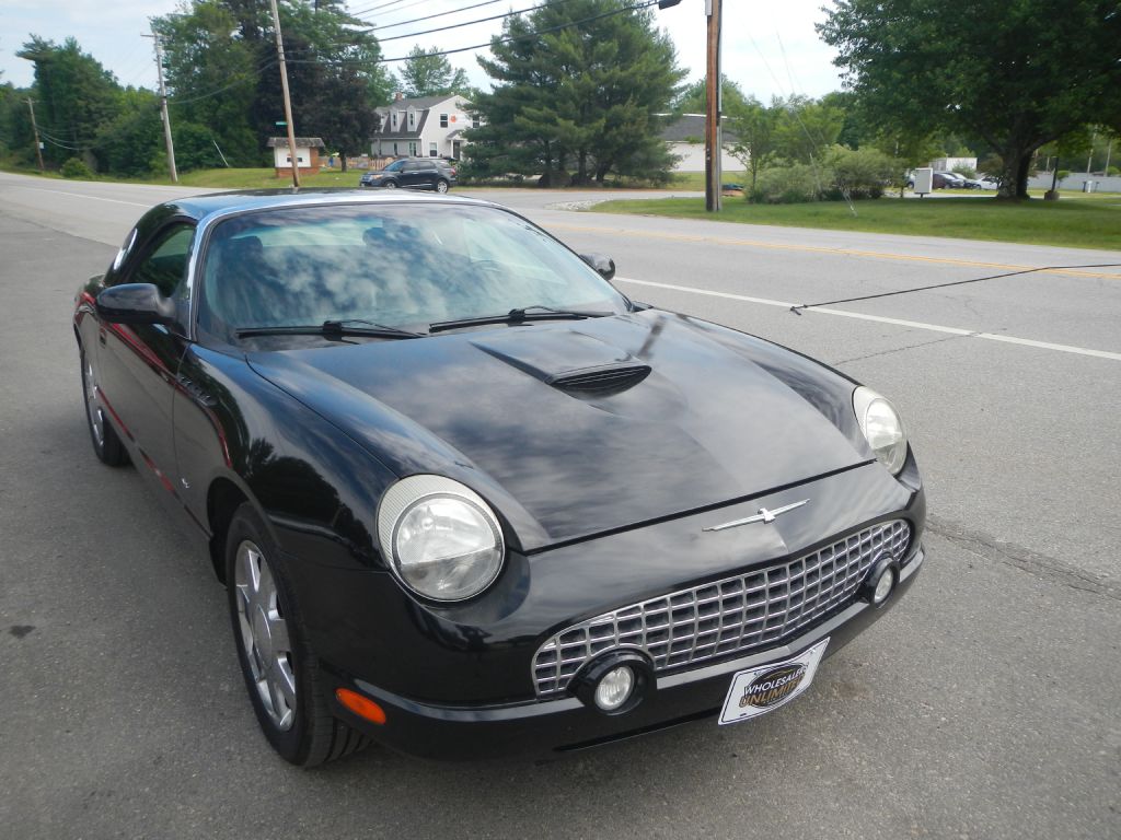 Photo 2 of this FORD THUNDERBIRD