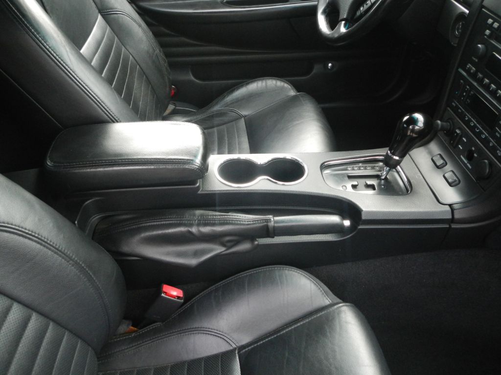 Photo 24 of this FORD THUNDERBIRD