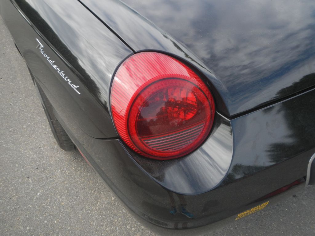 Photo 27 of this FORD THUNDERBIRD
