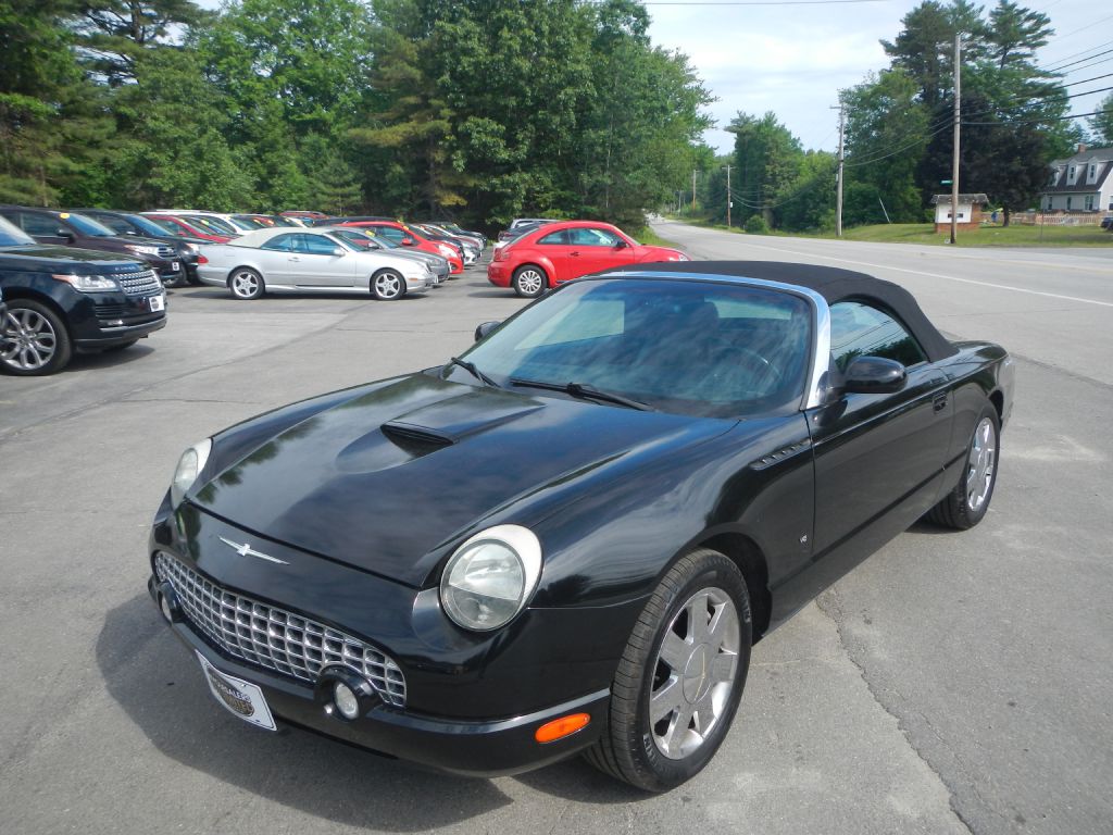 Photo 45 of this FORD THUNDERBIRD