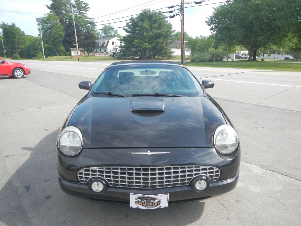 Photo 46 of this FORD THUNDERBIRD