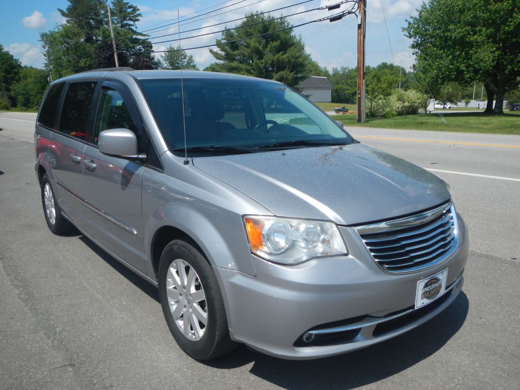 2014 CHRYSLER TOWN & COUNTRY