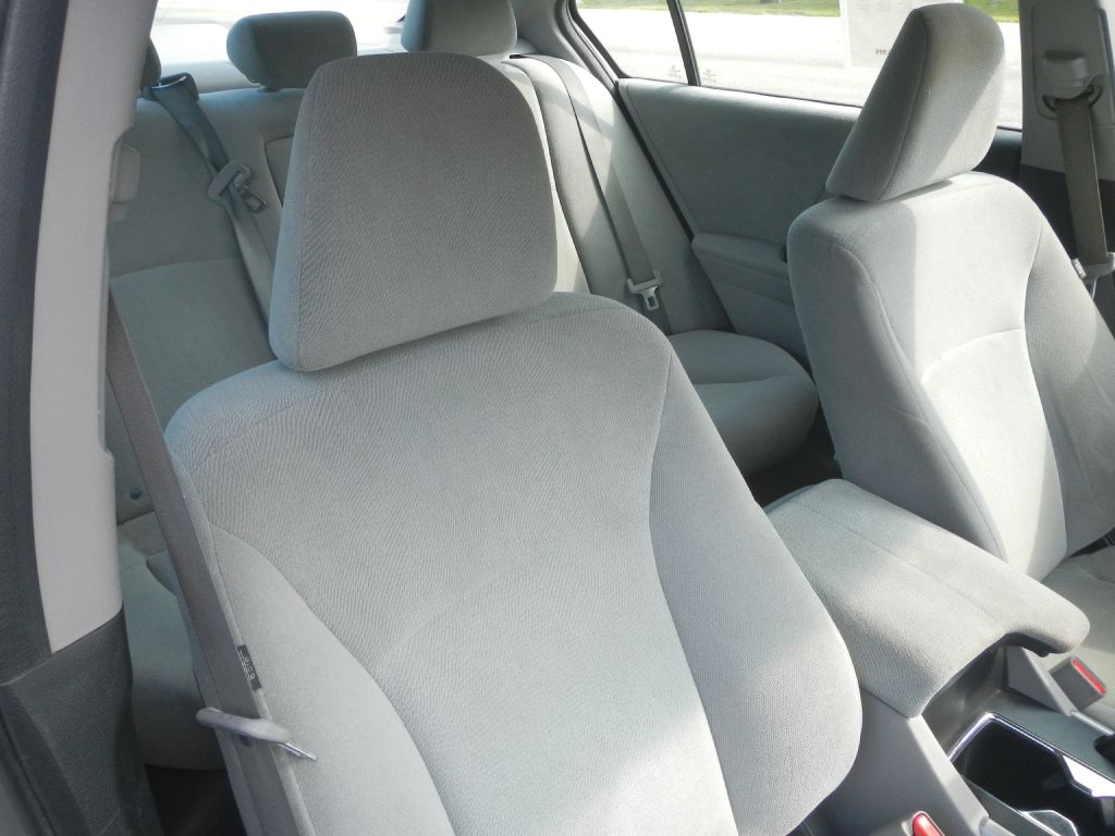 Photo 4 of this HONDA ACCORD LX
