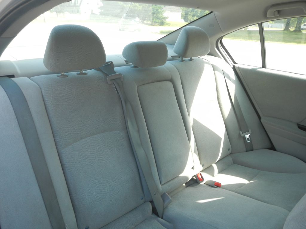 Photo 27 of this HONDA ACCORD LX