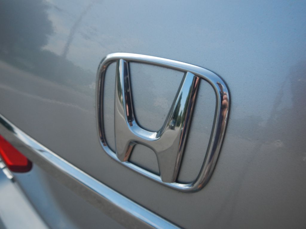 Photo 33 of this HONDA ACCORD LX