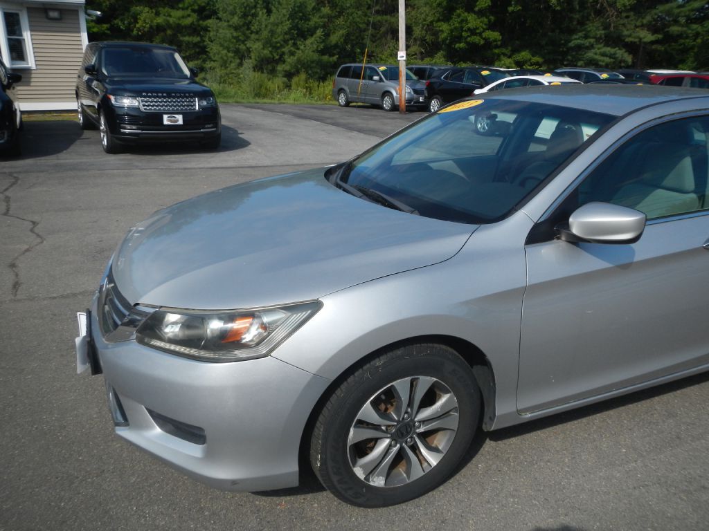 Photo 36 of this HONDA ACCORD LX