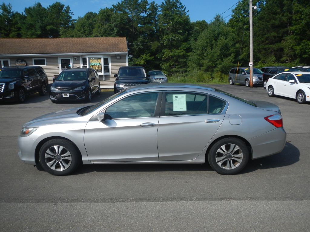 Photo 38 of this HONDA ACCORD LX