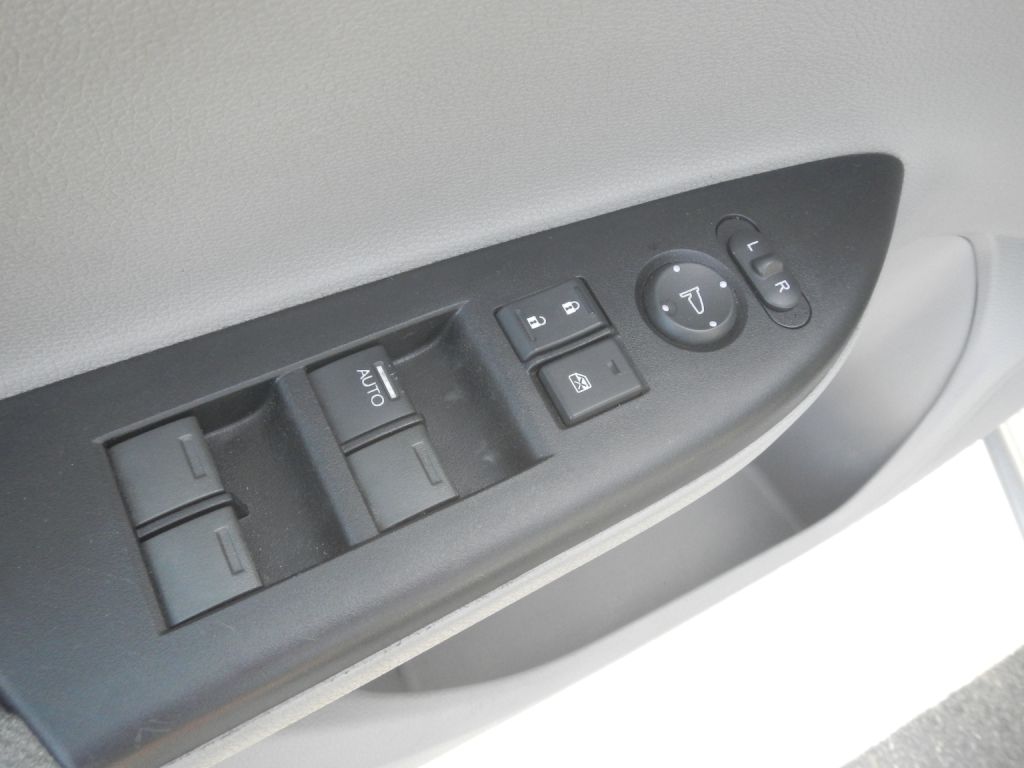 Photo 45 of this HONDA ACCORD LX