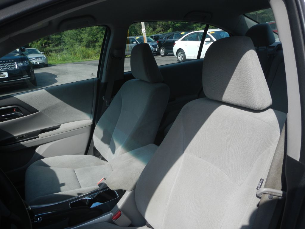Photo 47 of this HONDA ACCORD LX