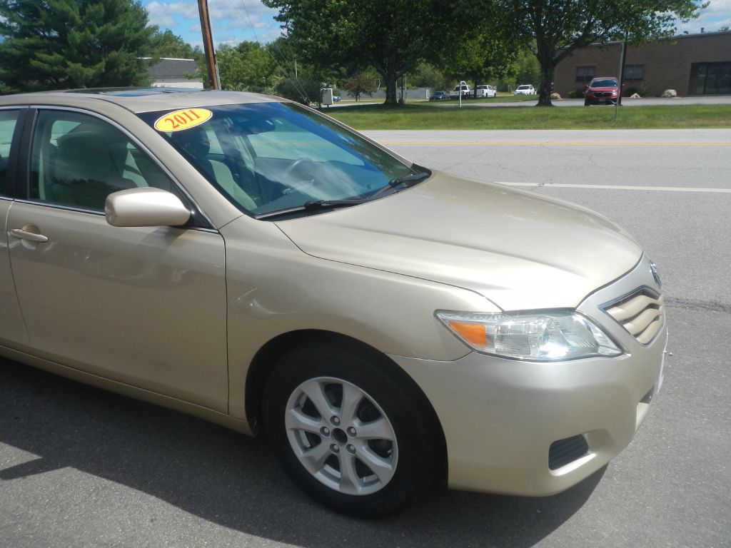 Photo 12 of this TOYOTA CAMRY