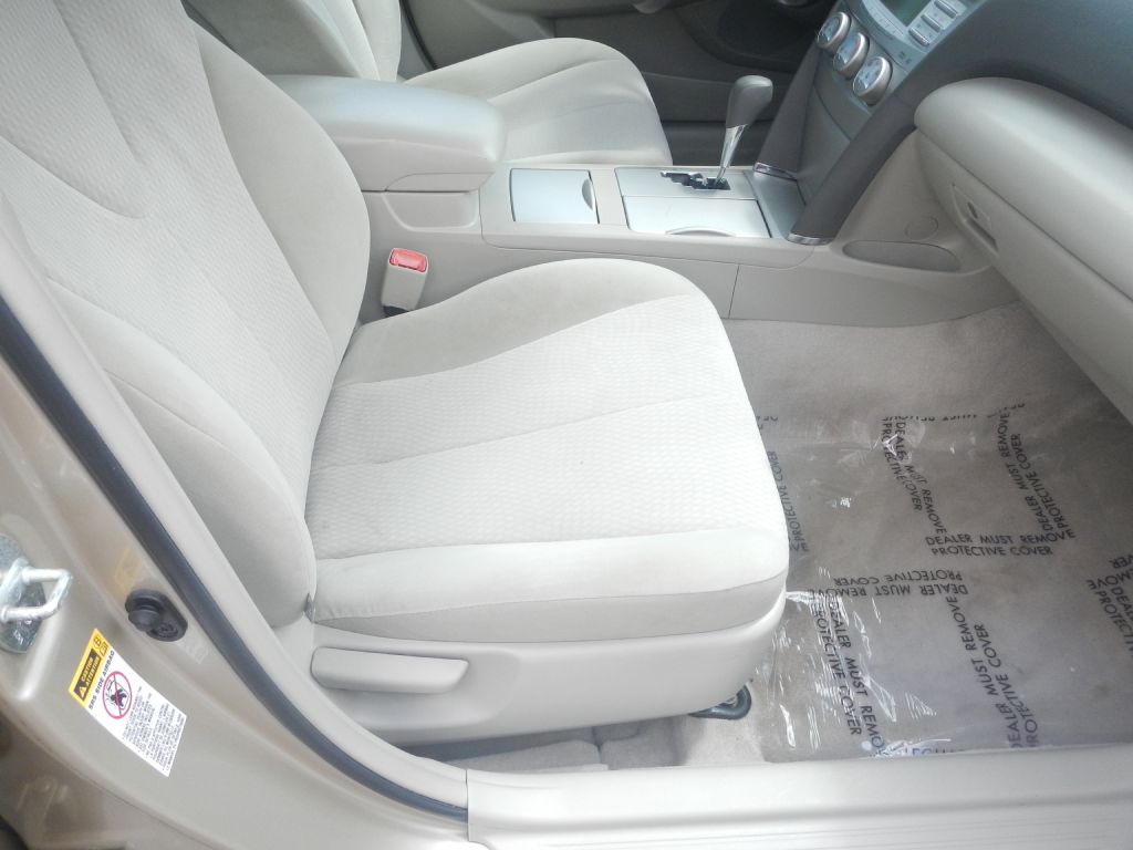 Photo 19 of this TOYOTA CAMRY